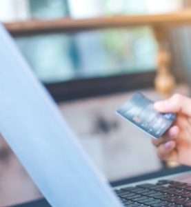 Беспроцентный займ: как получить и не попасть в долговую яму