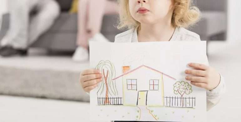 Выбор суда для иска по поводу места жительства ребенка: что нужно знать