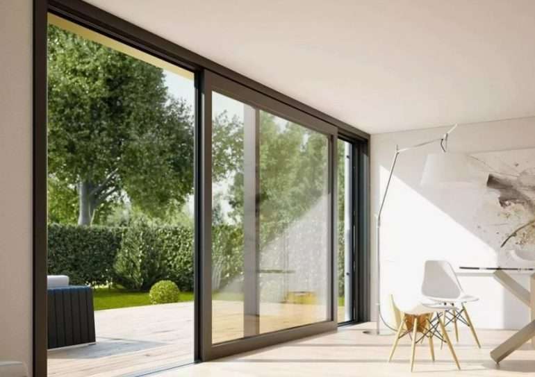 Остекление дома: комфорт, тишина и экономия на долгие годы